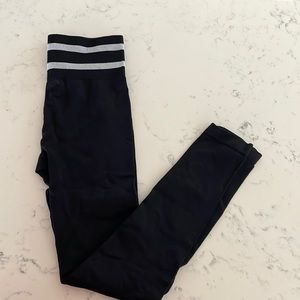 Striped Waistband Yoga Pants